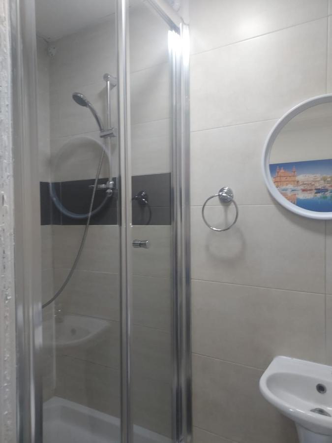 Sea View Large Valletta Appartment المظهر الخارجي الصورة