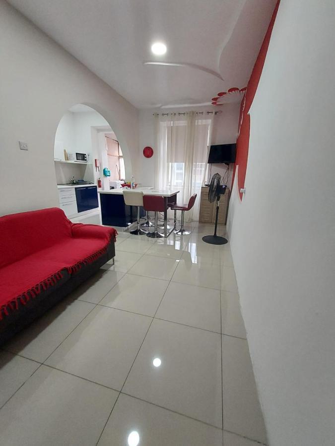Sea View Large Valletta Appartment المظهر الخارجي الصورة